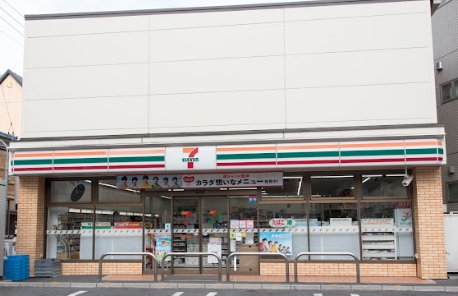 コンビニ　セブンイレブン 北区田端駅東店（コンビニ）まで393m