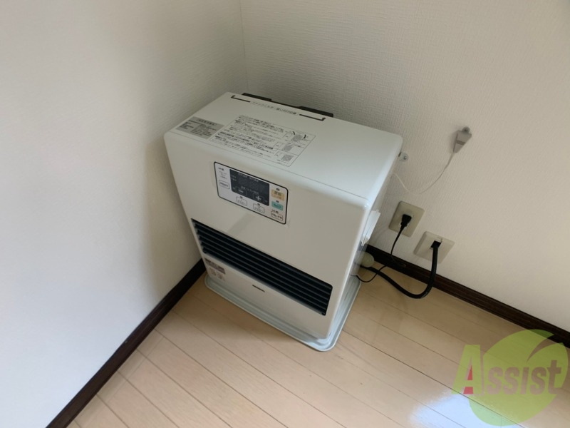 その他設備　灯油暖房です。札幌の寒い冬もこれで大丈夫！