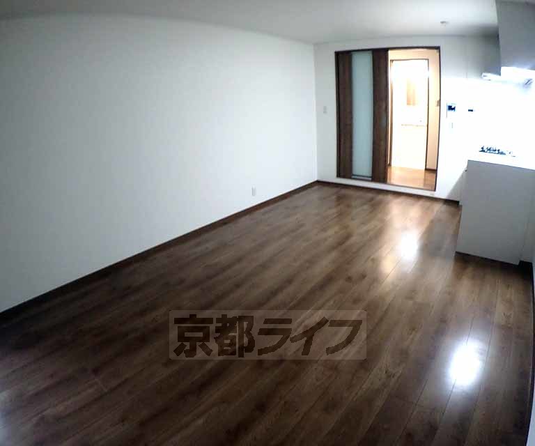 居室・リビング　フローリングでとても綺麗なお部屋です