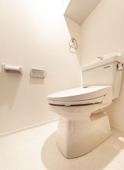 トイレ　別号室参考写真
