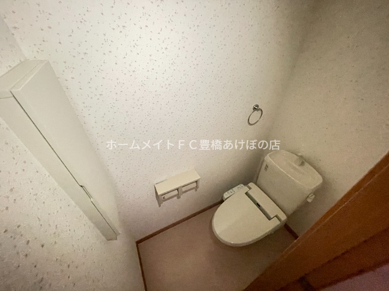 トイレ　別部屋写真