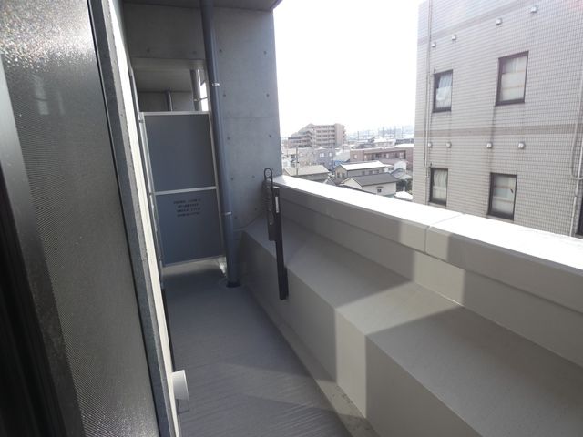 バルコニー　広いバルコニーです。
