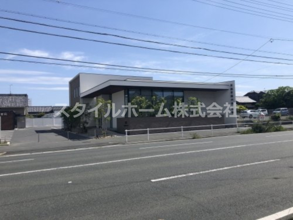 病院　東脇胃腸内科・外科（病院）まで411m