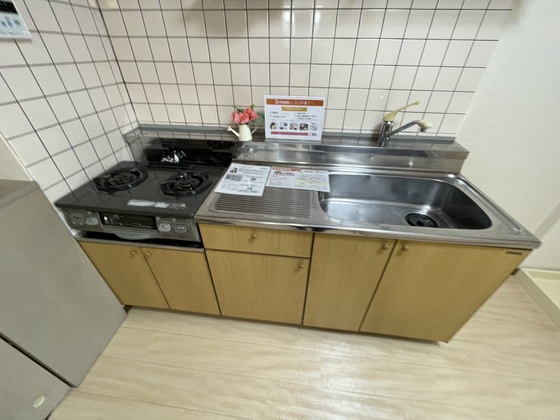 キッチン　※別部屋の写真です