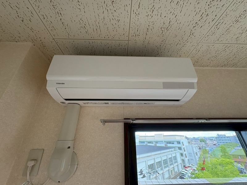その他設備　エアコンがあれば暑い日が続いても快適に過ごせますね。