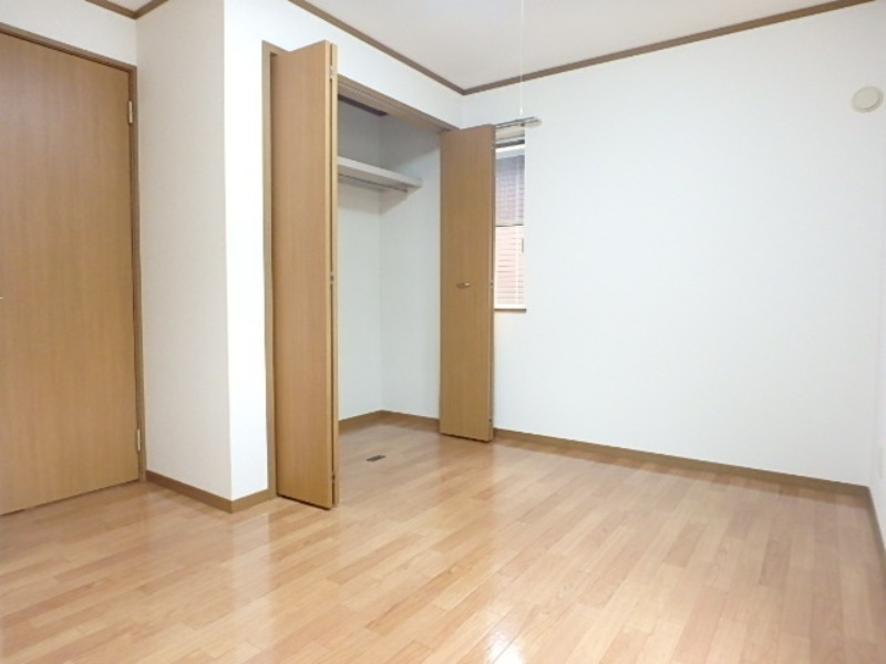 収納　図面と現状に相違がある場合には現状を優先