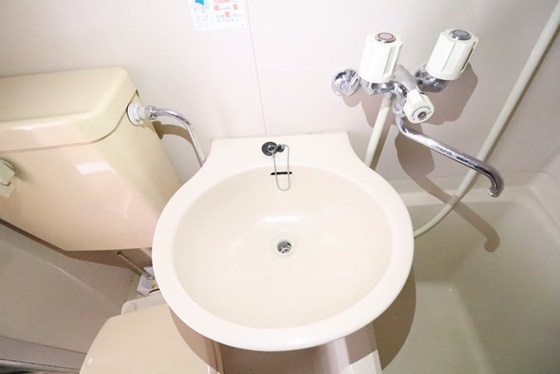 洗面設備　※別部屋の写真です