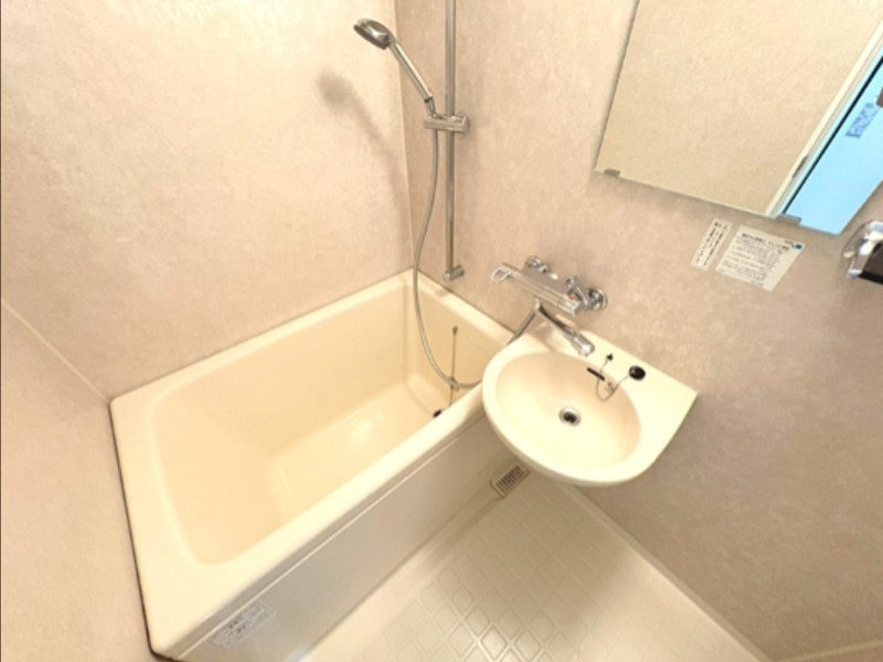 バス・シャワールーム　同シリーズ別部屋