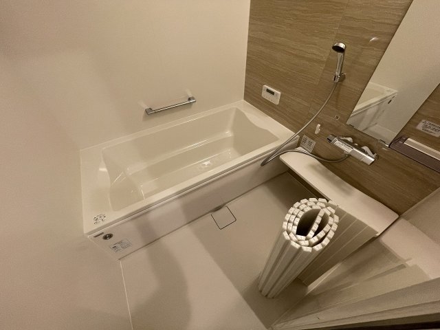 バス・シャワールーム　ゆったり過ごせるお風呂です