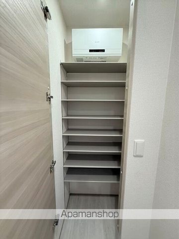 広島電鉄江波線 舟入川口町駅 徒歩2分 3階建 築1年の玄関写真