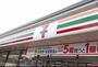 コンビニ　セブンイレブン 榛東新井店（コンビニ）まで393m