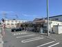 コンビニ　セブンイレブン横須賀長井3丁目店（コンビニ）まで483m