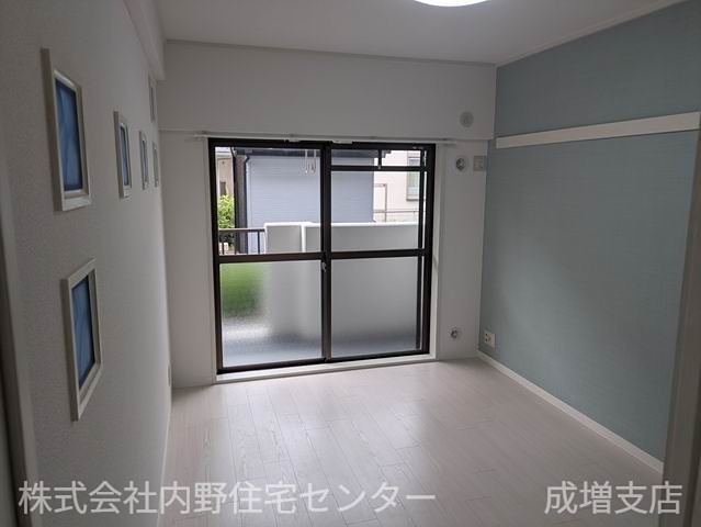その他部屋・スペース　南側の洋室