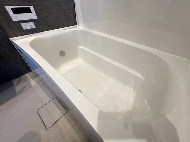 バス・シャワールーム　詳細は、RISUMO江坂本店までお問合せください♪