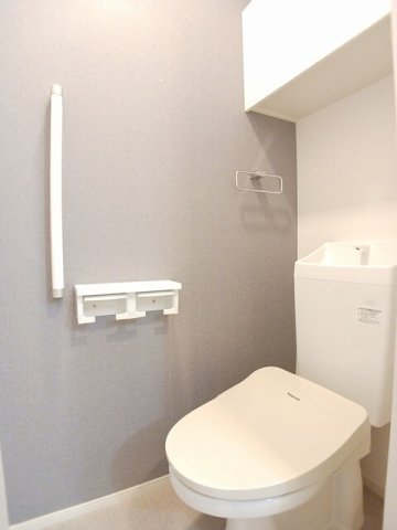 トイレ　コンパクトで使いやすいトイレです