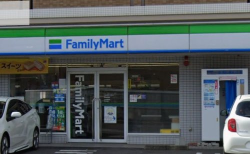 コンビニ　ファミリーマート 鏡池通店（コンビニ）まで36m