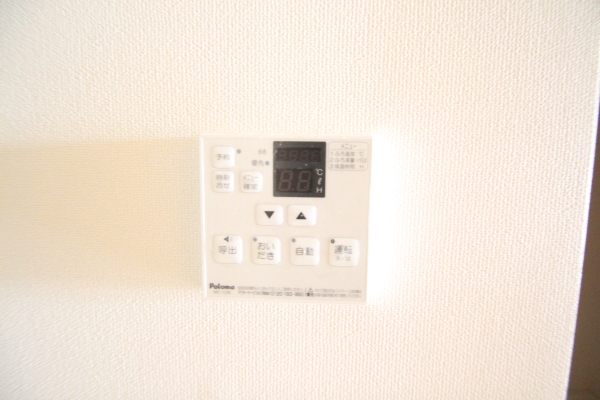 その他　※参考写真　103号室の室内写真です。色・設備等の違いや反転