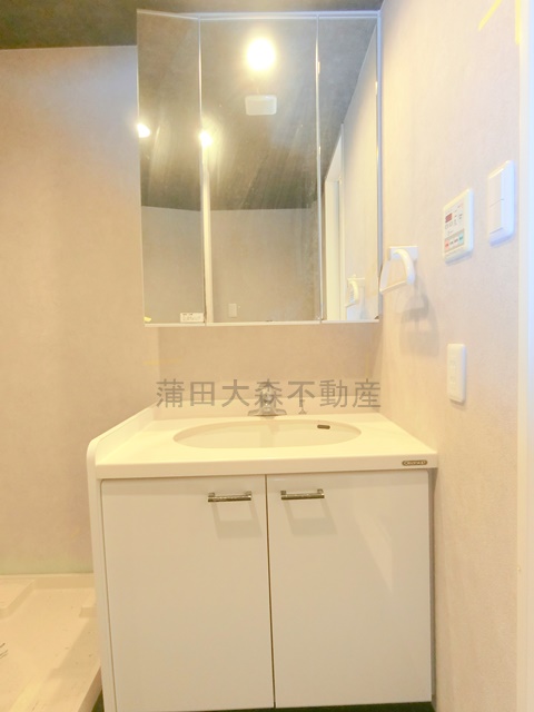 洗面設備　独立洗面台　脱衣所