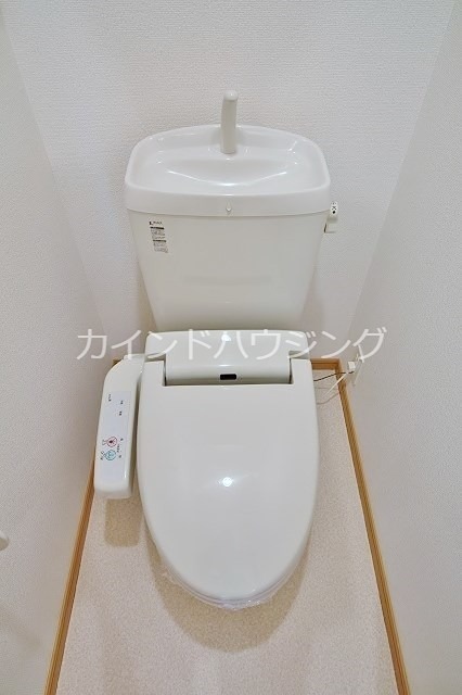 トイレ　ウォシュレット