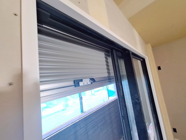 その他　防犯シャッター完備