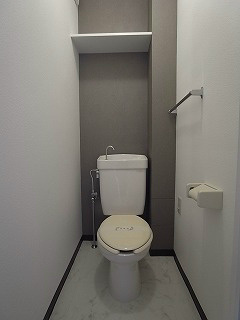 トイレ　別部屋イメージ（仕様が異なります）