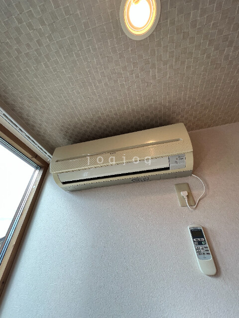 その他設備　エアコン付きで夏場も快適に。