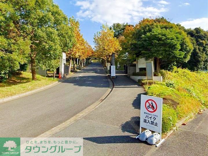その他　私立明治学院大学横浜キャンパス（その他）まで2280m