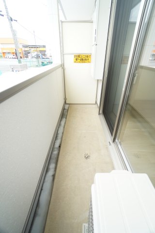 バルコニー　※同物件1階の写真です。