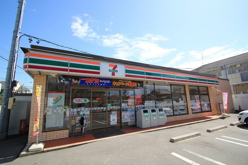 コンビニ　セブンイレブン名古屋社口1丁目店（コンビニ）まで329m