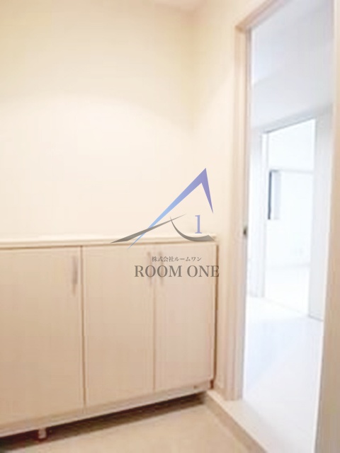 玄関　玄関です。