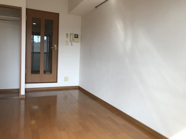 居室・リビング　※別部屋参考写真