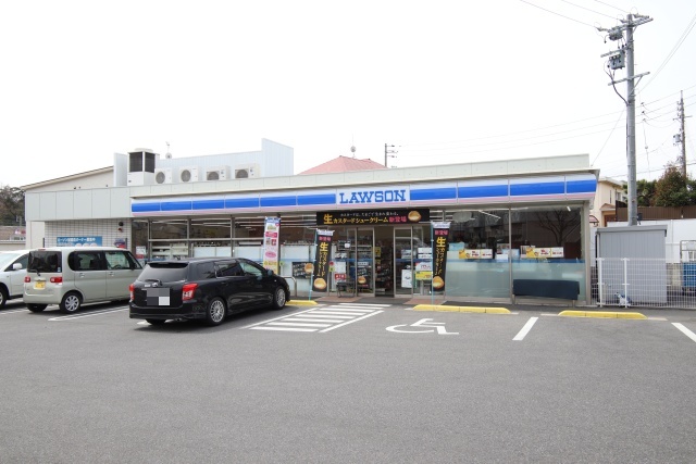 コンビニ　ローソン 日進岩崎台一丁目店（コンビニ）まで100m