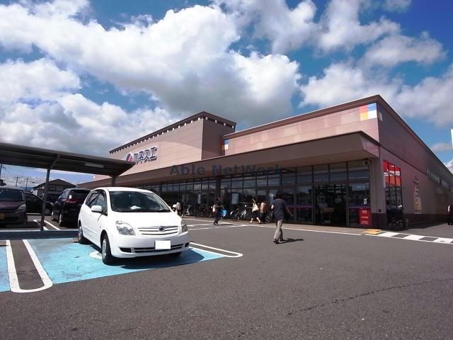 スーパー　カネスエ北方店（スーパー）まで631m