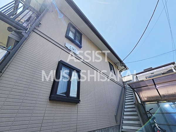 建物外観　お電話でお問合わせ頂けますと、よりスムーズにご対応出来ます♪
