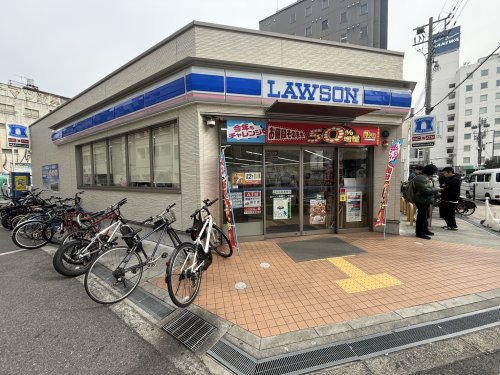 コンビニ　ローソン 南堀江一丁目店（コンビニ）まで148m