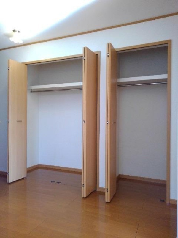 収納　図面と現状に相違がある場合には現状を優先