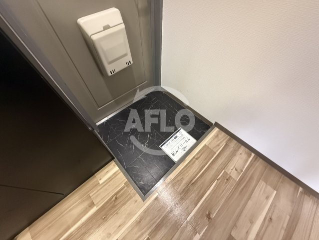玄関　デイズ境川　玄関