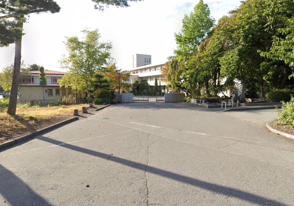 小学校　御代田町立御代田南小学校（小学校）まで1196m