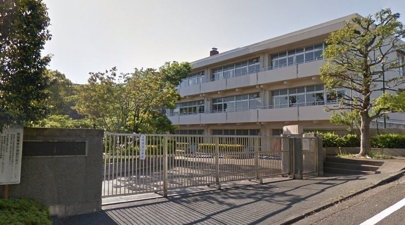 その他　横浜市立新石川小学校（その他）まで730m