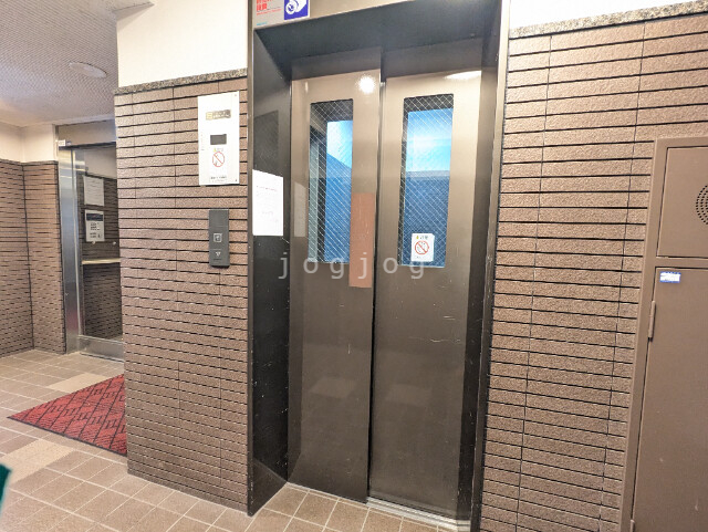 ロビー
