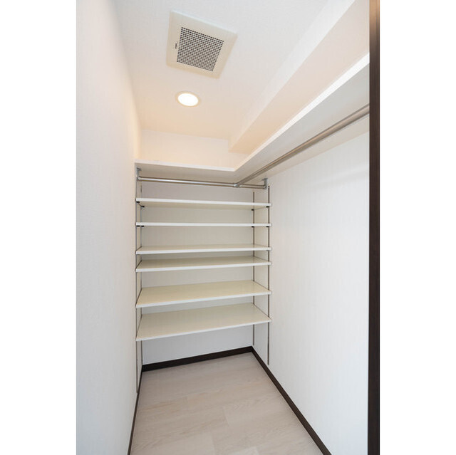 収納　*同物件、別部屋の写真です