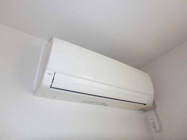 その他設備　エアコン付きで夏も冬も快適♪