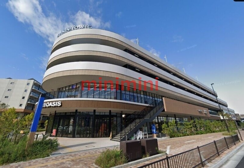 スーパー　阪急オアシス吹田SST店（スーパー）まで592m