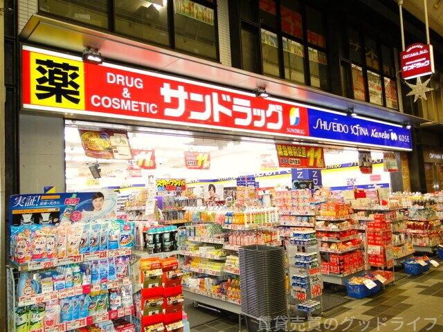 ドラックストア　サンドラッグゼスト御池店（ドラッグストア）まで510m