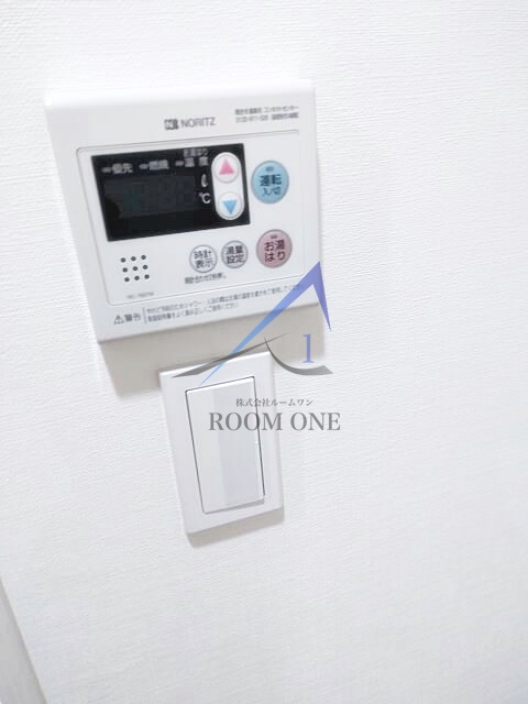 その他設備　給湯パネルです。