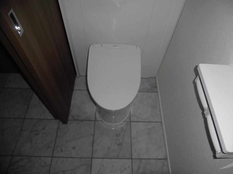 地下鉄烏丸線 鞍馬口駅 徒歩15分 7階建 築5年のトイレ写真