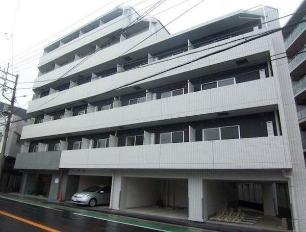 建物外観　外観タイル張りです