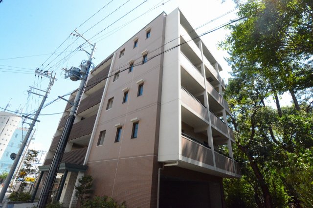 建物外観　全室南向きです♪
