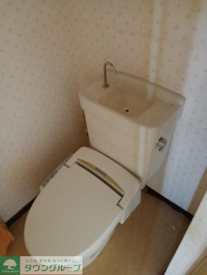 トイレ　トイレ