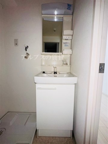 洗面設備　別部屋参考写真